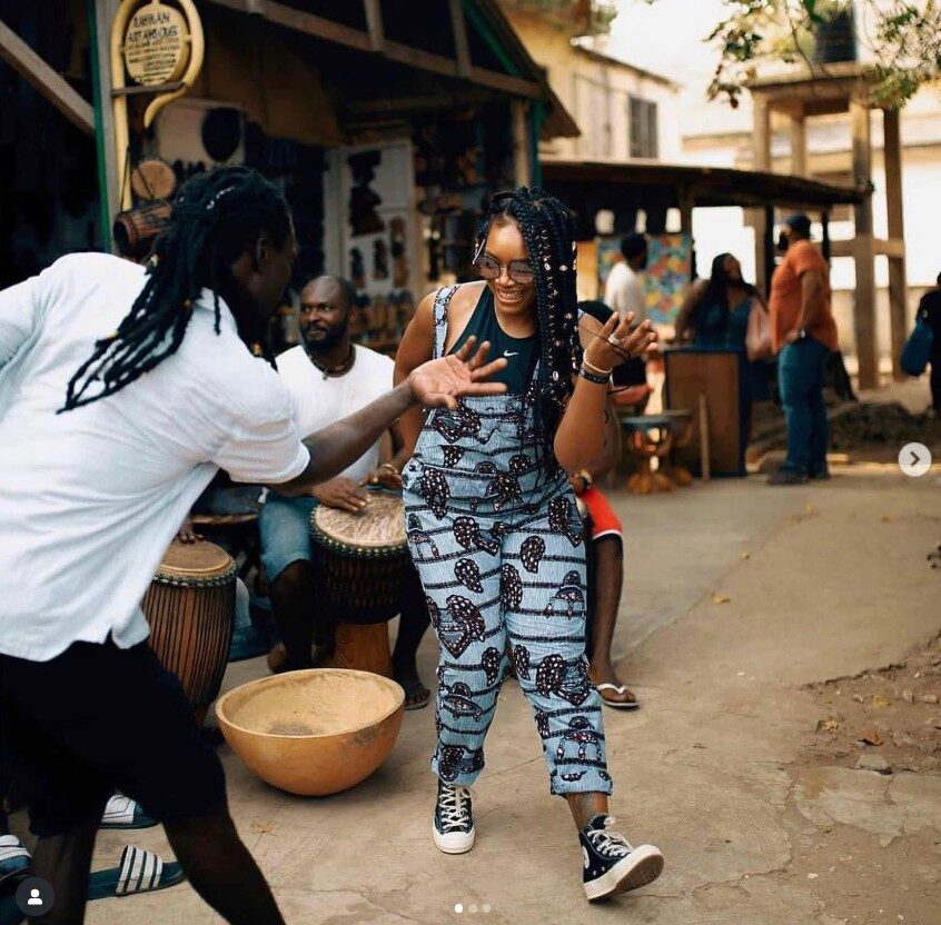 african-drumming-dancing-accra